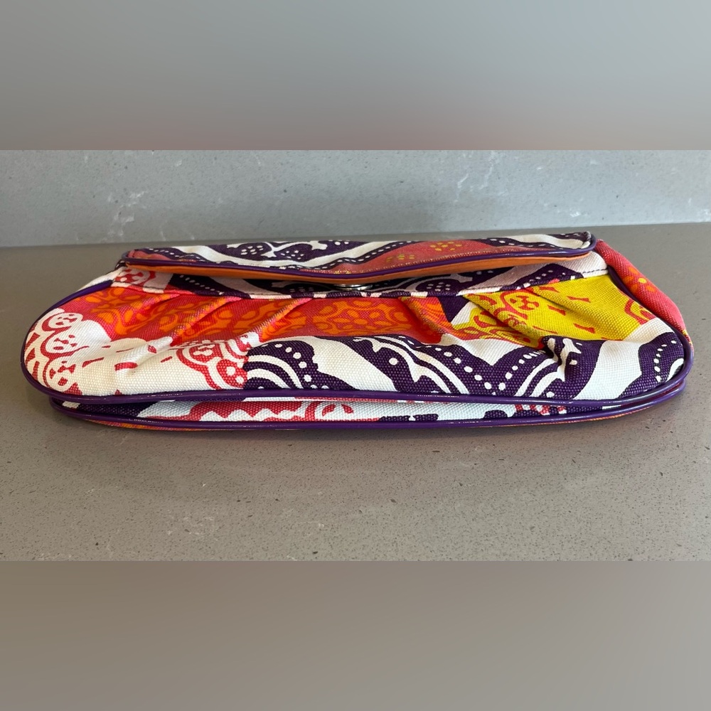Trina Turk Multicolor Floral Cellphone Clutch Purse - Picture 7 of 13